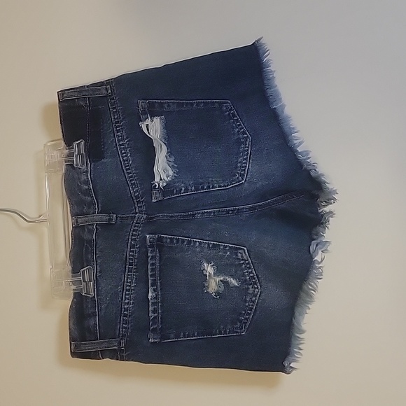 Aeropostale Jean shorts - Picture 2 of 3
